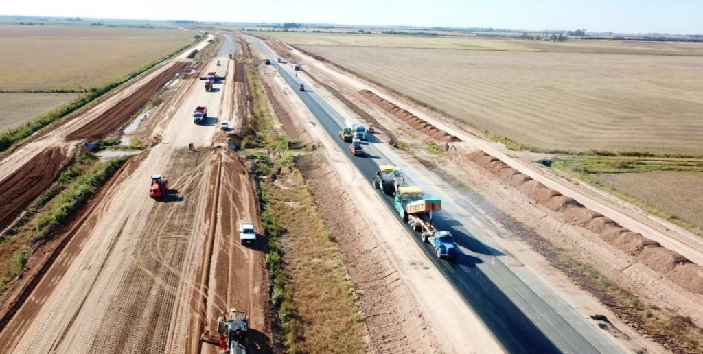 Córdoba anunció que completará los 63 km que faltan para terminar la autopista a San Francisco