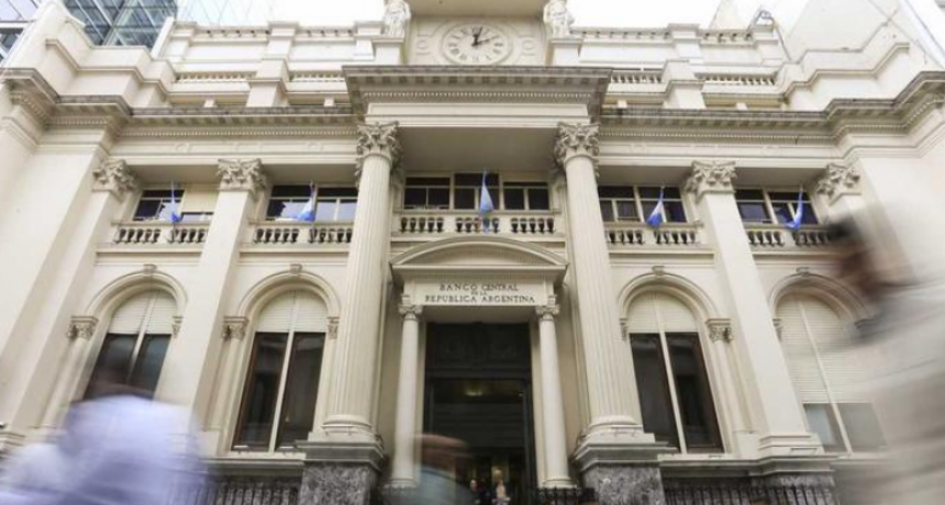 El Banco Central realizó la mayor venta de dólares de 2025 por US$ 350 millones
