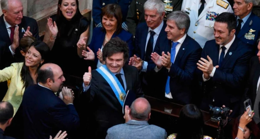 Casa Rosada hace foco en Manes, minimiza el caso LIBRA y fija agendas para Milei