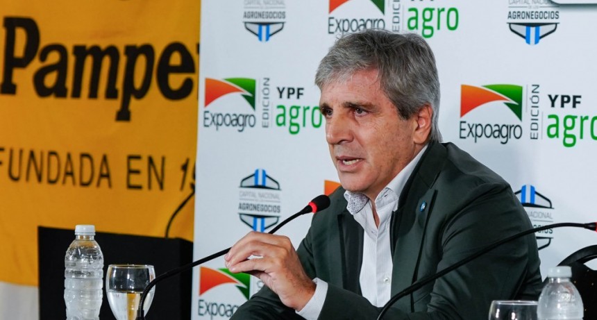 El mensaje de Luis Caputo que esperanza al agro: “En el ranking de baja de impuestos, el campo está arriba de todo”