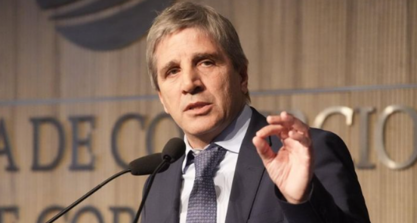 Las seis razones por las que Caputo todavía no logra calmar al dólar