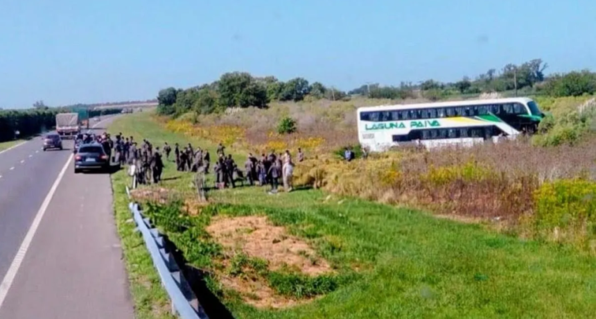 Choque fatal en la autopista: destacan que la maniobra del chofer del colectivo evit&oacute; que haya m&aacute;s v&iacute;ctimas