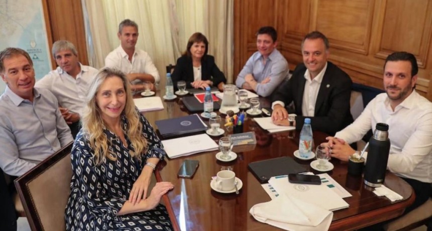 Reuni&oacute;n de la mesa pol&iacute;tica: la agenda parlamentaria de LLA