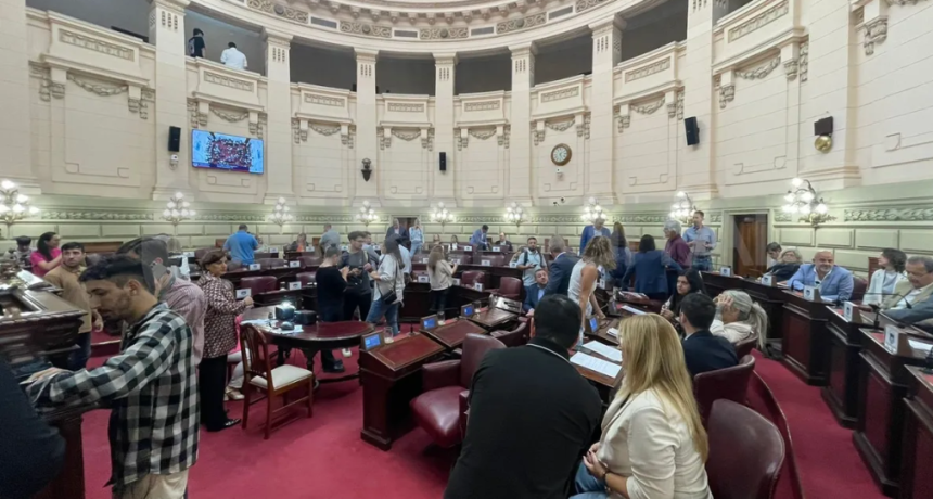 Ley de Municipios en Santa Fe: Diputados dictaminar&aacute; el 8 de abril y se analizan modificaciones en el proyecto