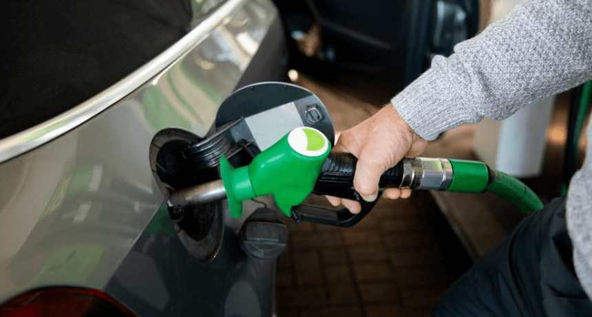 Para reducir el incremento de las naftas, el Gobierno habilita a petroleras a subir la mezcla con bioetanol