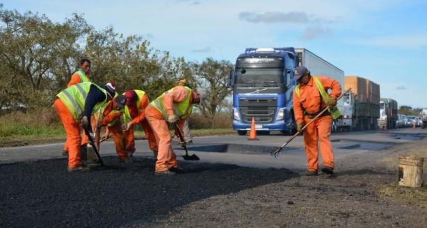 Vialidad nacional firmó el contrato de obras en Ruta 11, entre Gobernador Crespo y Avellaneda