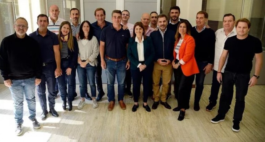 Bullrich profundiza la puja con Larreta y presiona a intendentes del PRO para que mantengan neutralidad