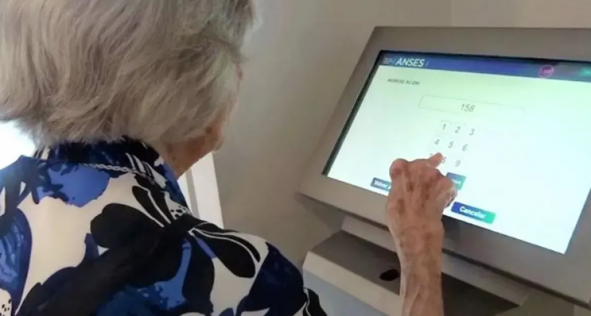 La baja en el impuesto a los Bienes Personales que impulsa Javier Milei alienta a la reforma jubilatoria en Santa Fe