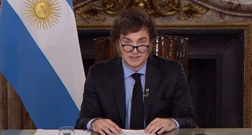 Economista afirmó que Milei necesita tiempo para recomponer la economía