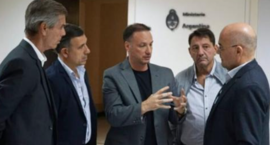 Autoridades nacionales y provinciales acordaron reactivar obras públicas que estaban paralizadas en Santa Fe