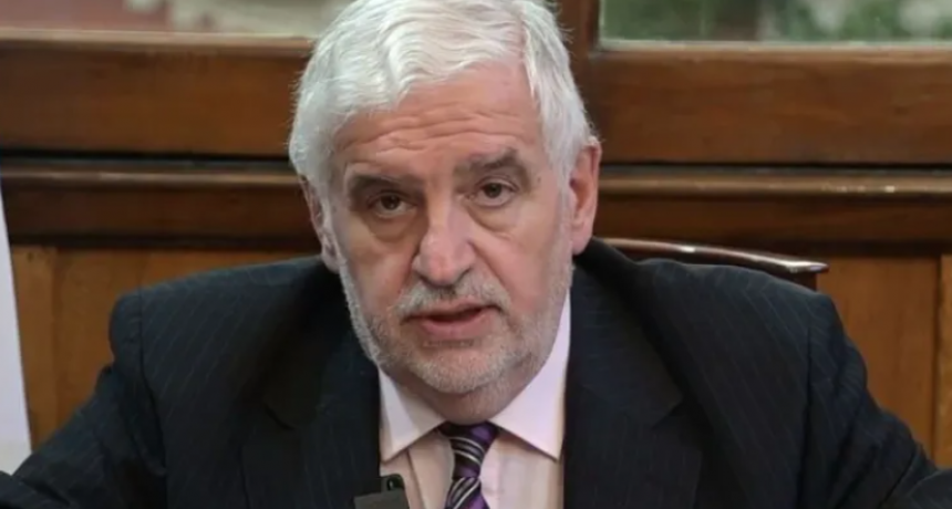 VILELLA SE REUNIRÁ EN RAFAELA CON FUNCIONARIOS Y PRODUCTORES AFECTADOS POR LA CHICHARRITA