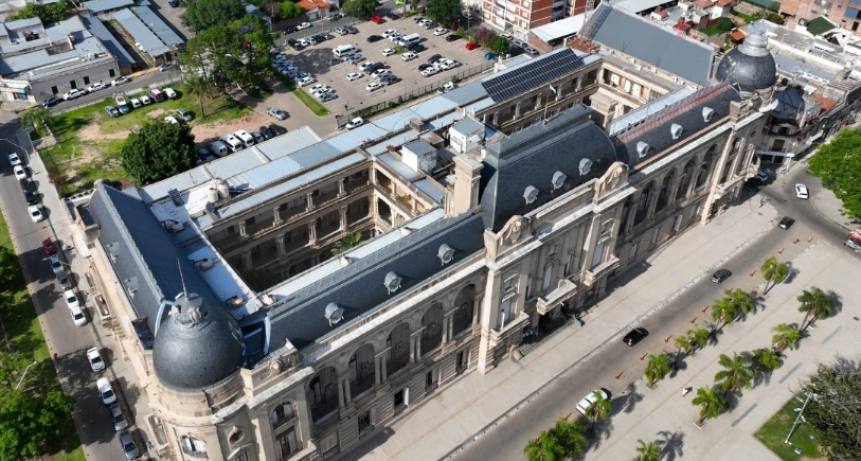 Paritarias: el gobierno de Santa Fe ofreció dos aumentos del 5 %, y para los gremios es 