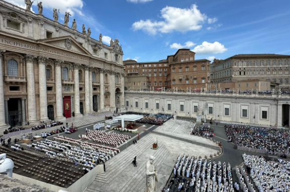 Tras el adiós a Francisco, Roma se prepara para elegir nuevo Papa