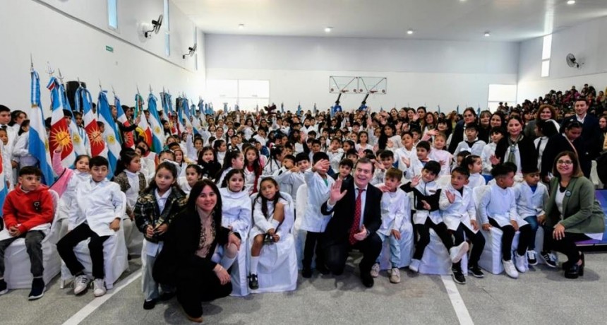 Zamora inauguró obras en Los Telares y pidió evitar el individualismo: 