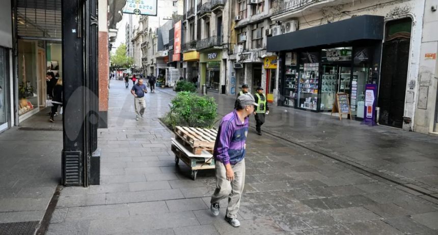 Paro de la CGT en Rosario: actividad normal, escuelas abiertas y colectivos en la calle