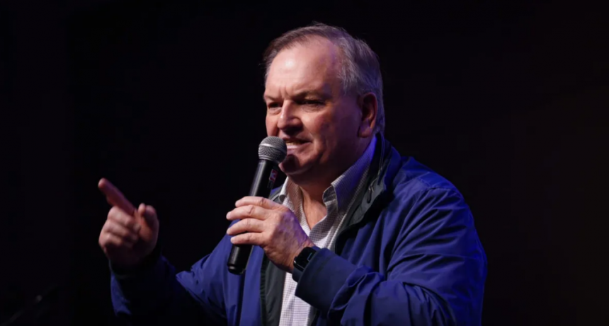 Para el senador Felipe Michlig, la Convención reformadora debería hacerse a mitad de año
