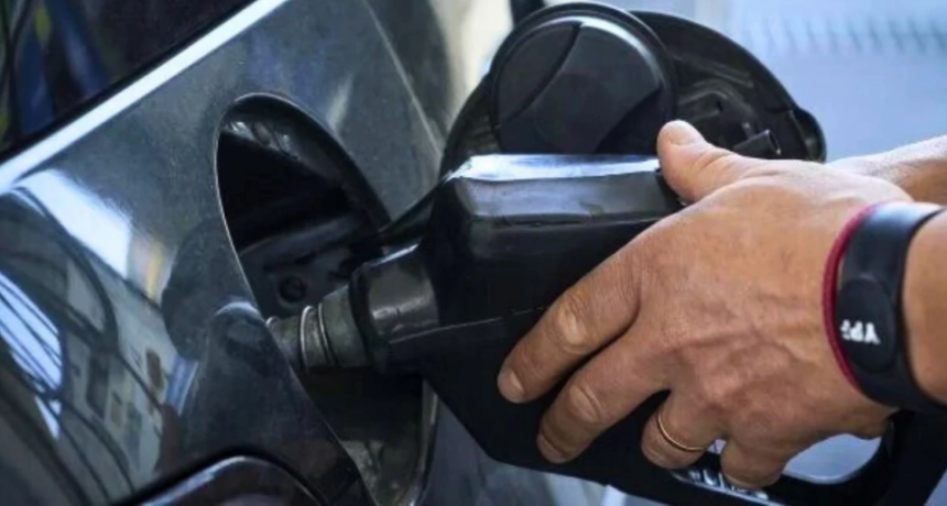 YPF baja el precio de los combustibles a partir del 1° de mayo