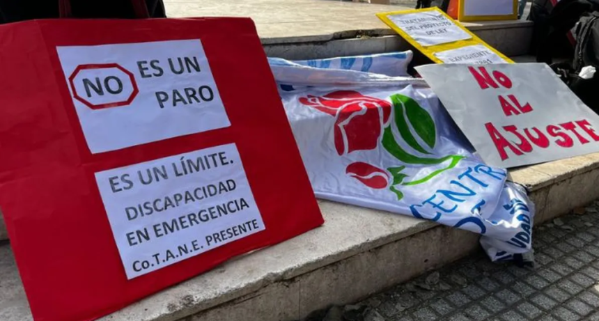 Crisis en discapacidad en Santa Fe: advierten cierres y riesgo para miles de personas