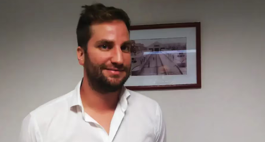 Sandra Pettovello ech&oacute; a su jefe de gabinete, Leandro Massaccesi