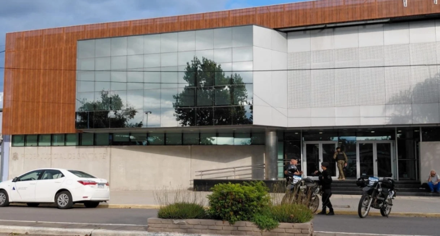 Crimen en la escuela de San Crist&oacute;bal: reservas judiciales sobre qu&eacute; pasar&aacute; con el agresor y d&oacute;nde estar&aacute; alojado