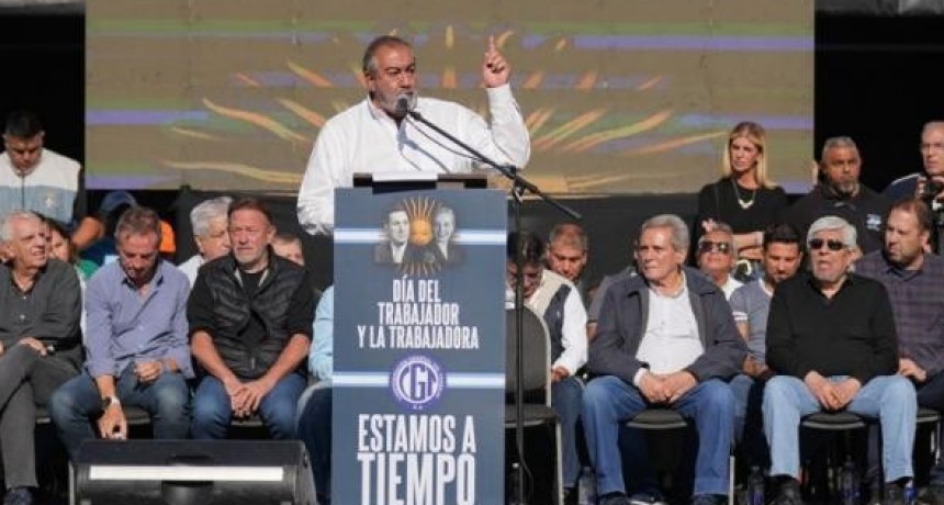 La CGT pidi&oacute; un acuerdo pol&iacute;tico y la reducci&oacute;n de la jornada laboral en el acto por el D&iacute;a del Trabajador