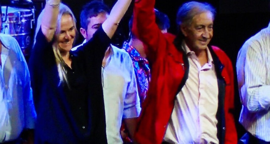 Mar&iacute;a Eugenia Schreiber es la compa&ntilde;era de f&oacute;rmula del senador Ra&uacute;l Gramajo
