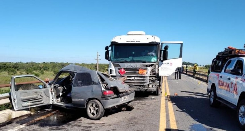 Accidente fatal en la Ruta 11, a la altura de Malabrigo: dos personas fallecidas