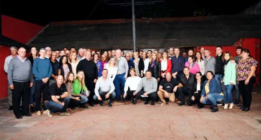 La UCR de San Cristóbal resolvió por “unanimidad apoyar la precandidatura de Maxi Pullaro a Gobernador”