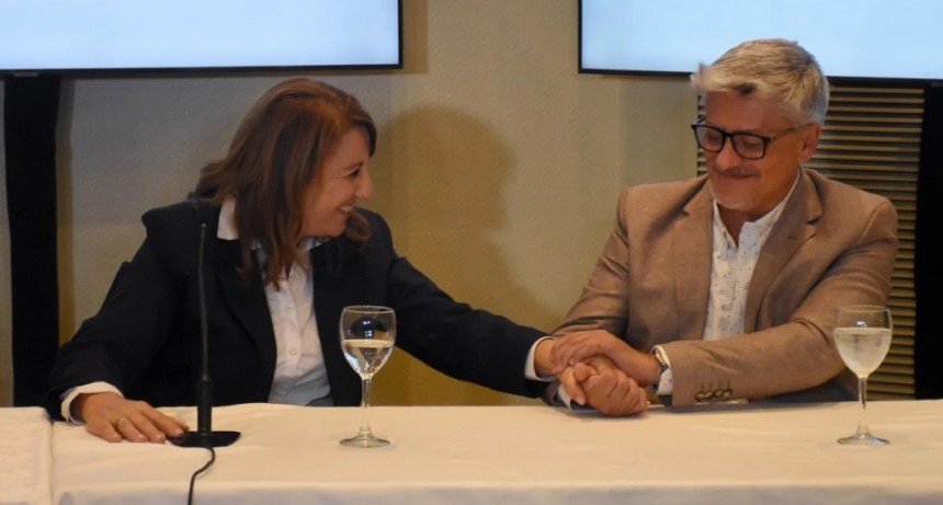 Mónica Fein - Eugenio Fernández es la fórmula del socialismo para la gobernación