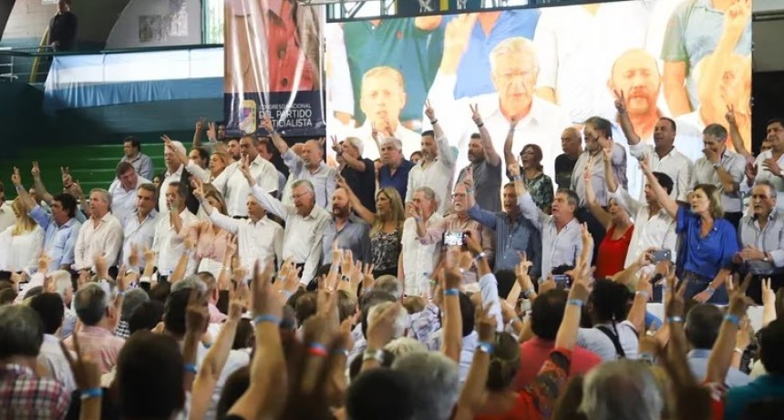 El PJ llega a su congreso partidario con posiciones divididas y sin acuerdo electoral a 40 d&iacute;as del cierre de listas