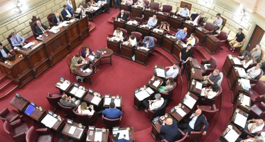 Multiplicidad de listas para disputar las 50 bancas de la Cámara de Diputados de Santa Fe