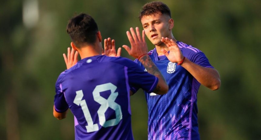 El seleccionado Sub-20 arribará este jueves a Santiago del Estero para su debut mundialista