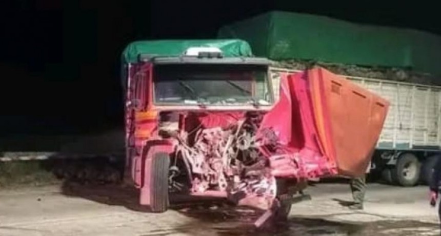 Un tren y un camión chocaron en Tostado