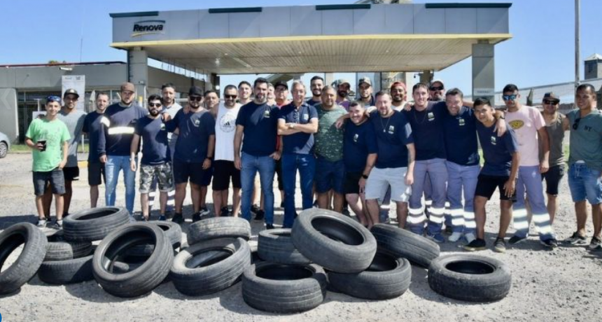 Aceiteros paran por tiempo indeterminado