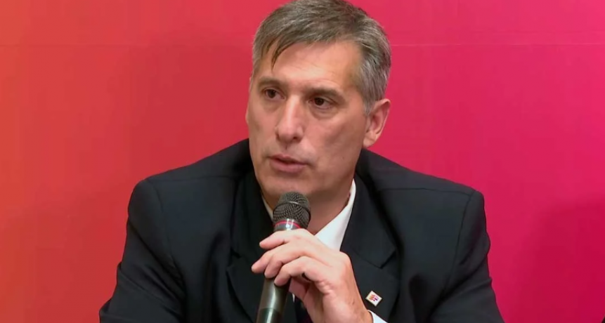 Olivares pidi&oacute; "reflexionar" sobre los mecanismos de decisi&oacute;n colectiva de los gremios de Santa Fe