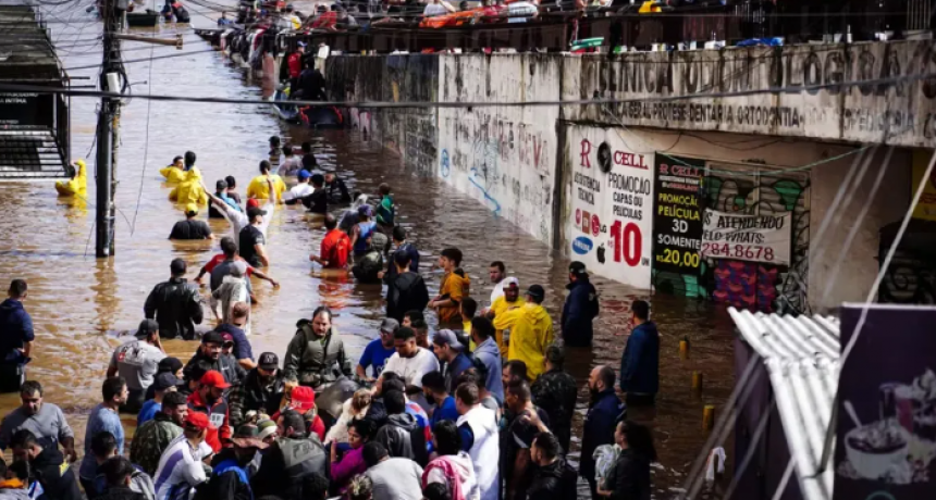 Inundaciones en Brasil: ¿la crecida de los ríos llegará a la provincia de Santa Fe?
