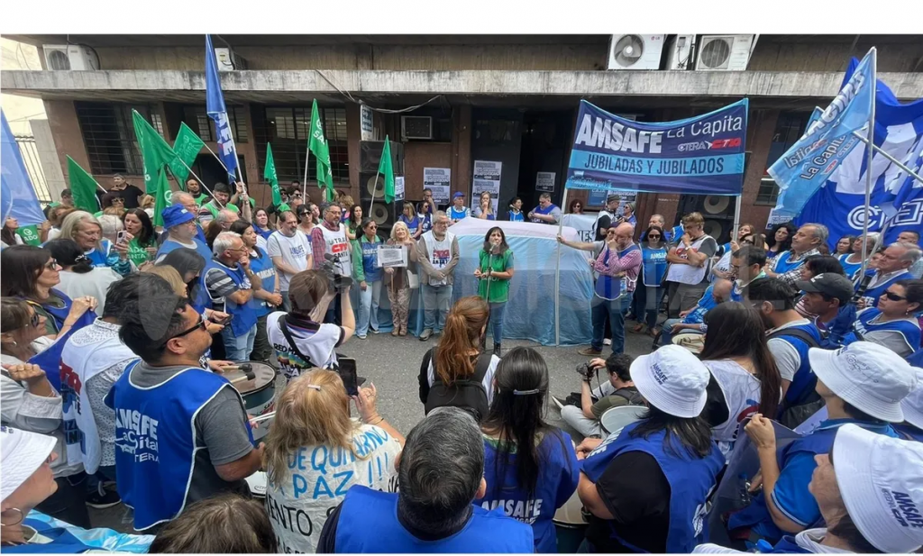 Paritaria docente: Provincia confirmó que descontará el día y no realizará una nueva oferta salarial