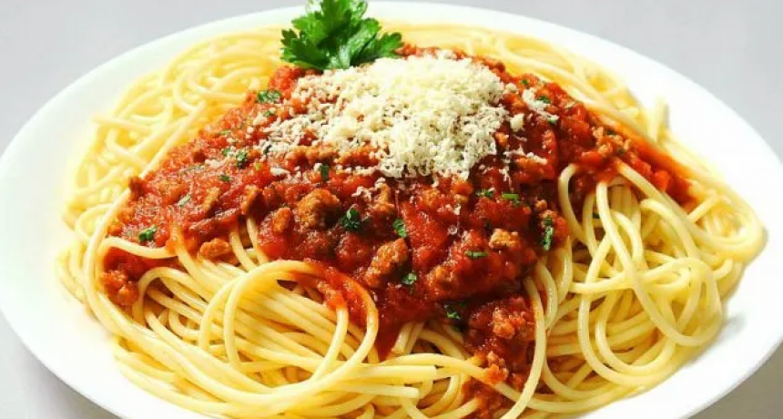 Un plato de fideos que da mucho trabajo