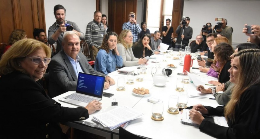 Martorano en Diputados: con el dengue en descenso y las enfermedades respiratorias en ascenso