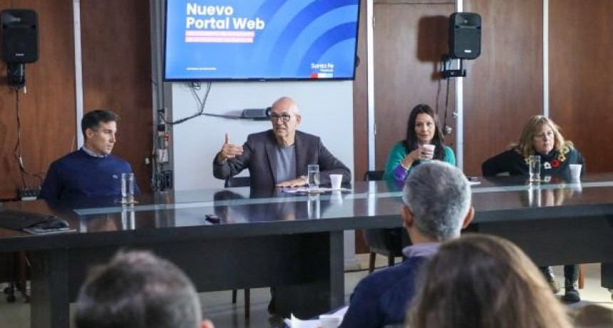 El Ministerio de Educación presentó su nueva portal web de acceso único