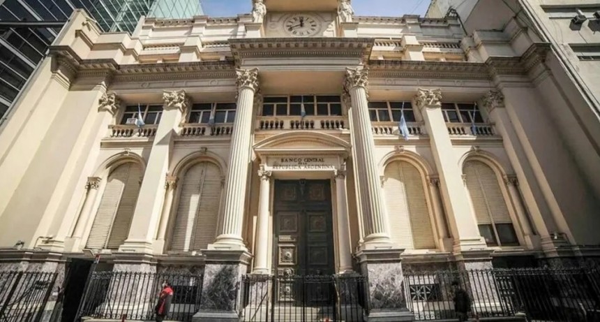 El Banco Central limita el acceso a dólares desde las provincias