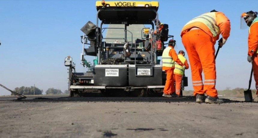 El Gobierno de Santa Fe aseguró que seguirán en marcha las obras públicas
