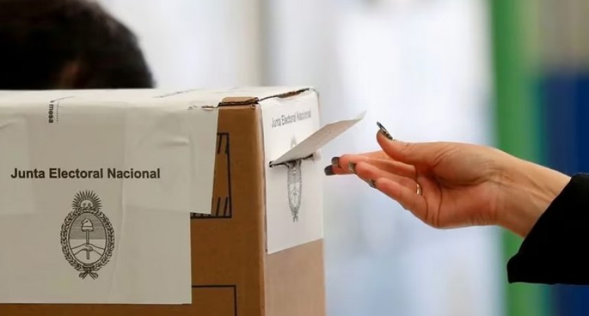 El Gobierno nacional pagará $40 mil a las autoridades que participen de los comicios