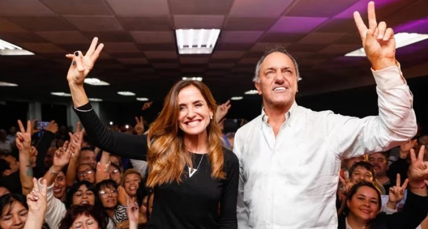 Los gobernadores del PJ quieren una reunión con Alberto Fernández para lograr que Scioli baje su precandidatura