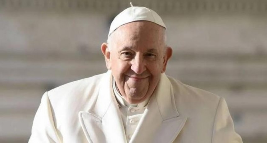 Francisco fue dado de alta y hablará el domingo ante miles de fieles