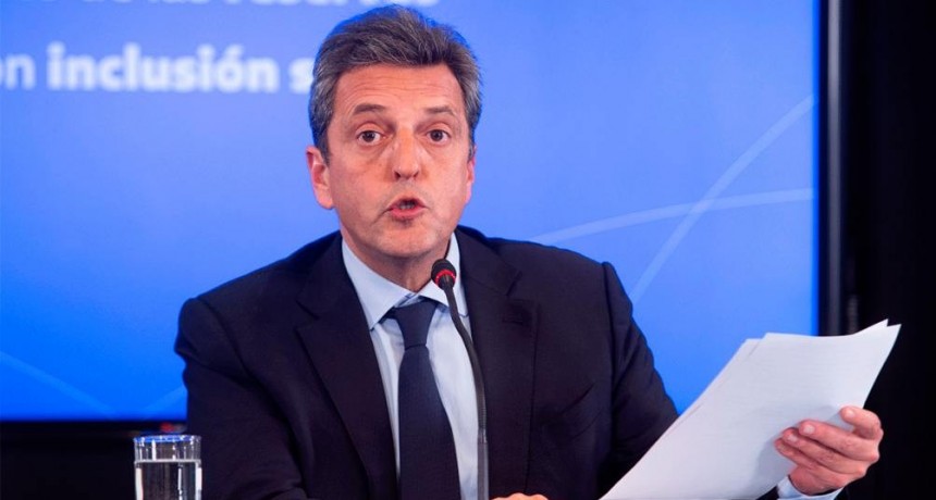 Tras oficializar su candidatura, Massa convoca a su equipo y traza los primeros lineamientos para la campaña