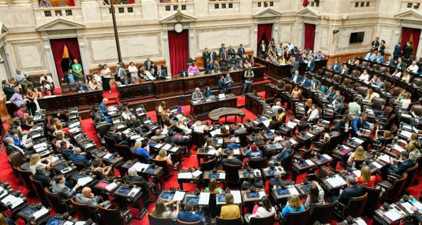 Acuerdos, pulseadas y corrimientos definieron las listas en Santa Fe