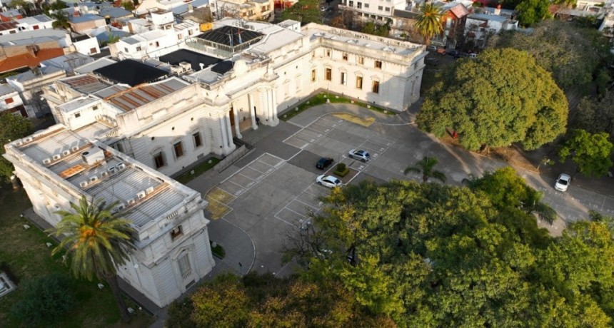 La deuda que pide la Casa Gris supera la inversión en Vivienda