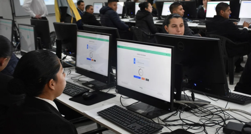 PASO en Santa Fe: el escrutinio estaría terminado cerca de las 2 de la mañana