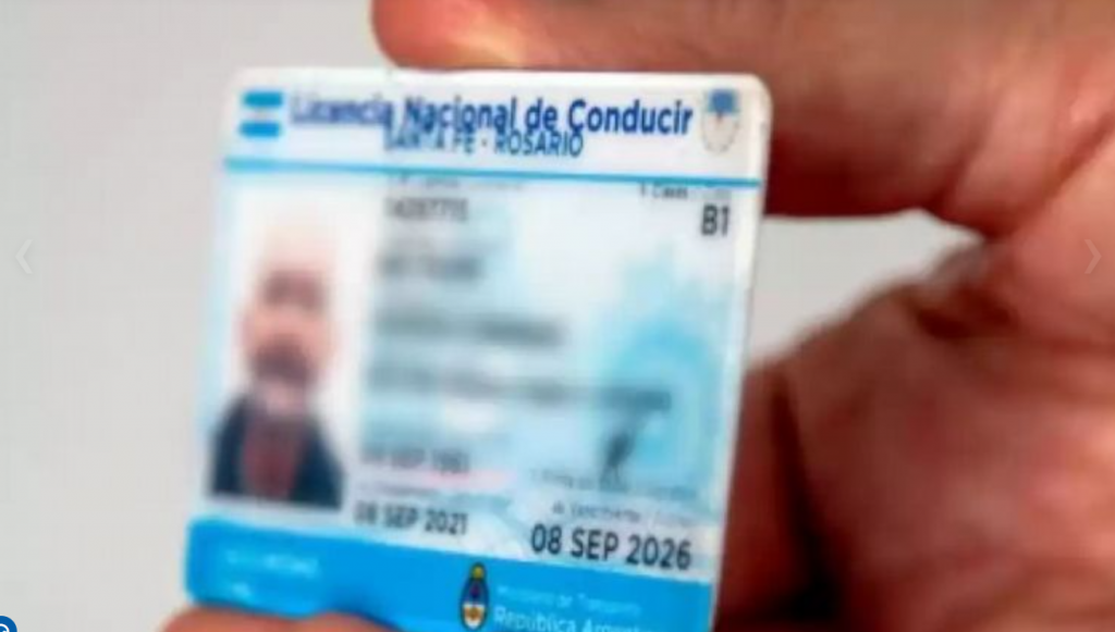 Rosarinos sin carnets por falta de insumos: 